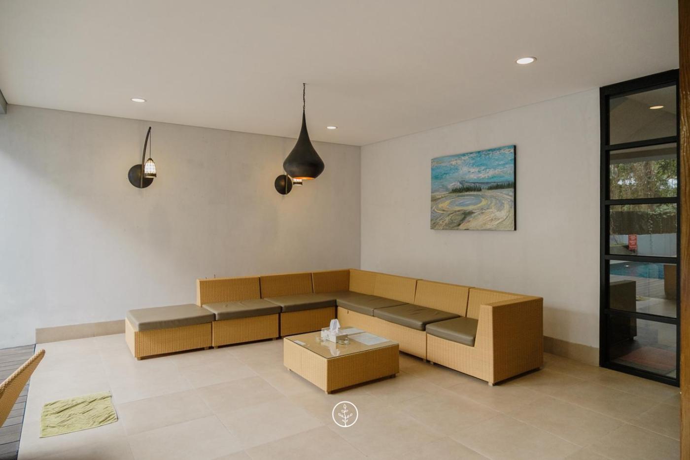 Atsuka Hill View 8 Bedrooms With A Private Heated Swimming Pool Villa Bandung