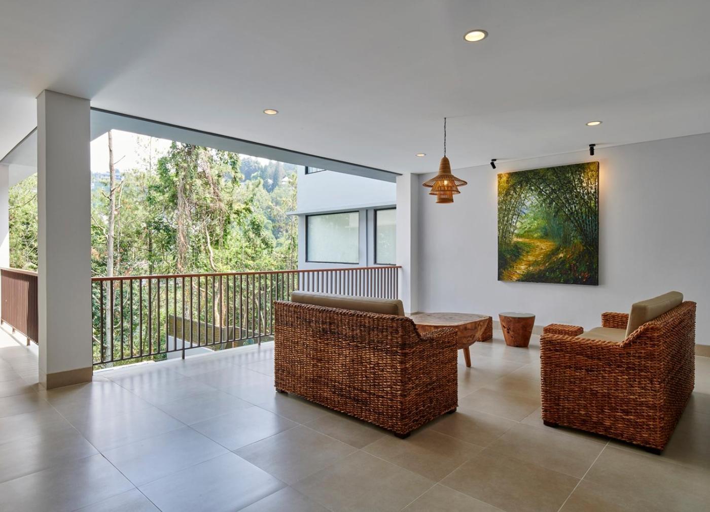 Villa Atsuka Hill View 8 Bedrooms With A Private Heated Swimming Pool *