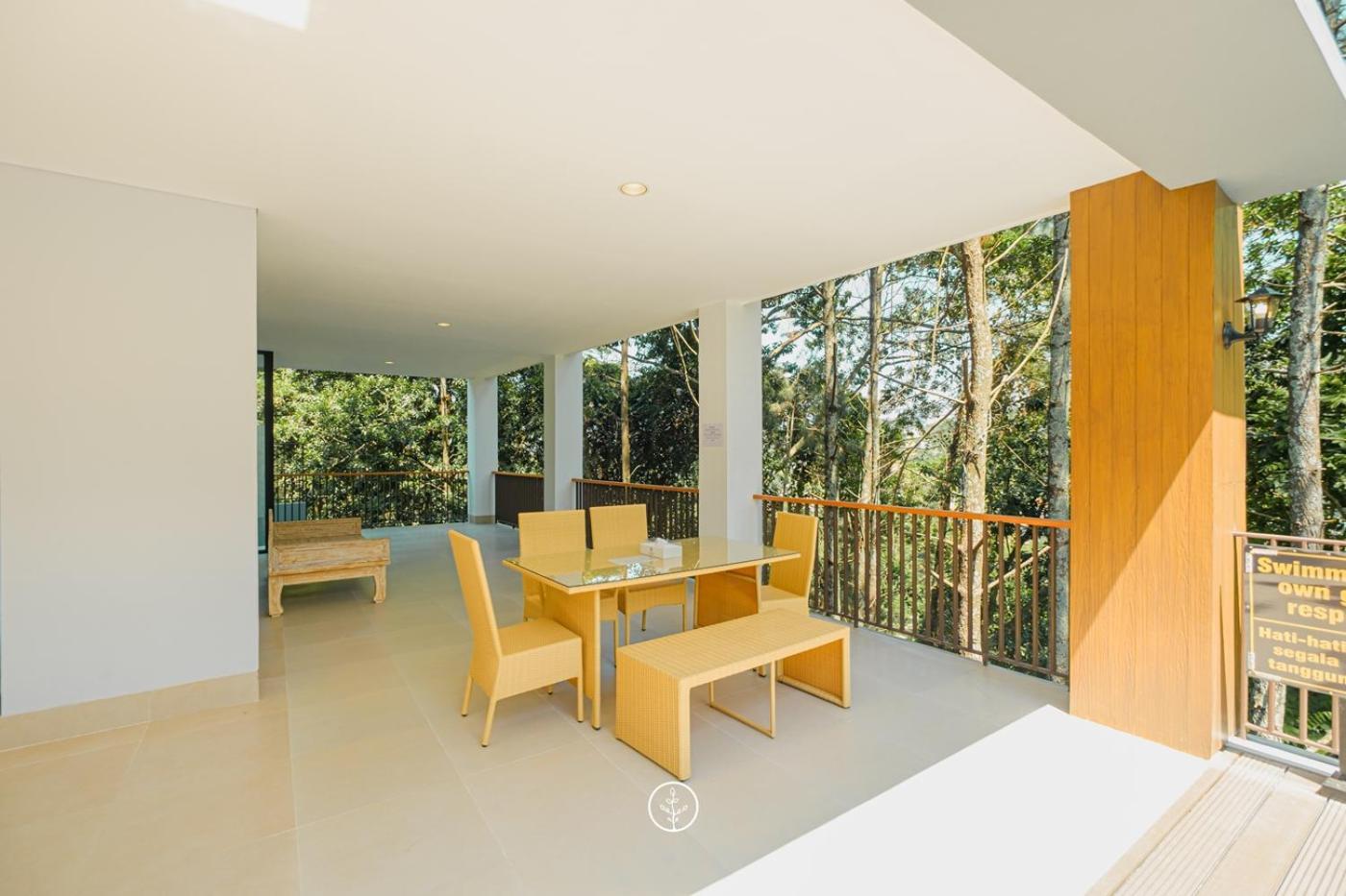 Atsuka Hill View 8 Bedrooms With A Private Heated Swimming Pool Villa Bandung