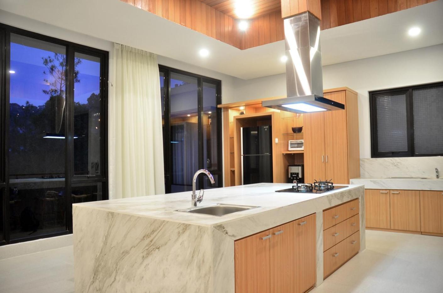 Atsuka Hill View 8 Bedrooms With A Private Heated Swimming Pool Villa
