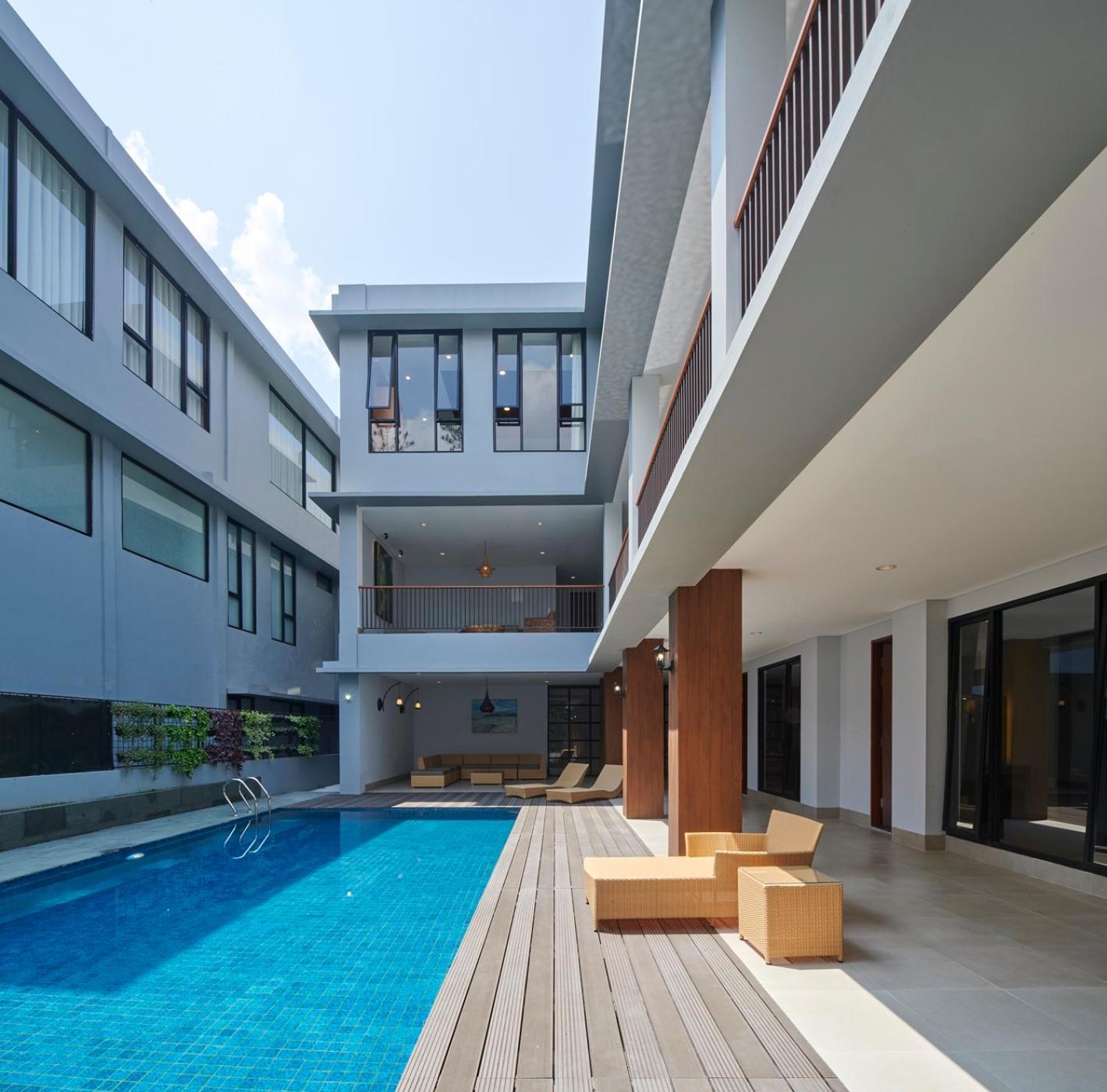 Villa Atsuka Hill View 8 Bedrooms With A Private Heated Swimming Pool Bandung