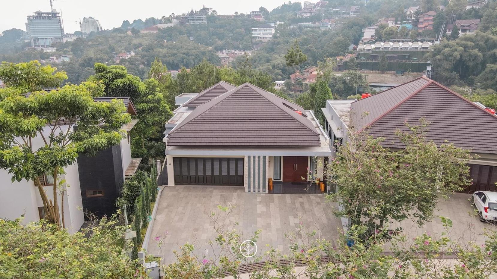 Atsuka Hill View 8 Bedrooms With A Private Heated Swimming Pool Villa Bandung